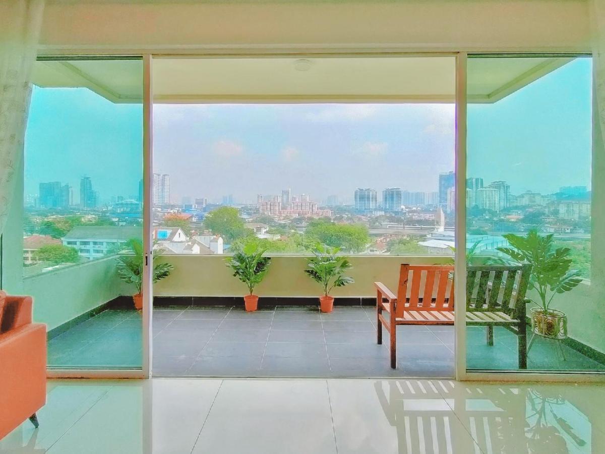The Embassy Row Bohemian Theme Kuala Lumpur